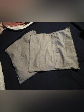 Button Gray Striped Pillow Shams~ Cotton~ No Tag~18x18”